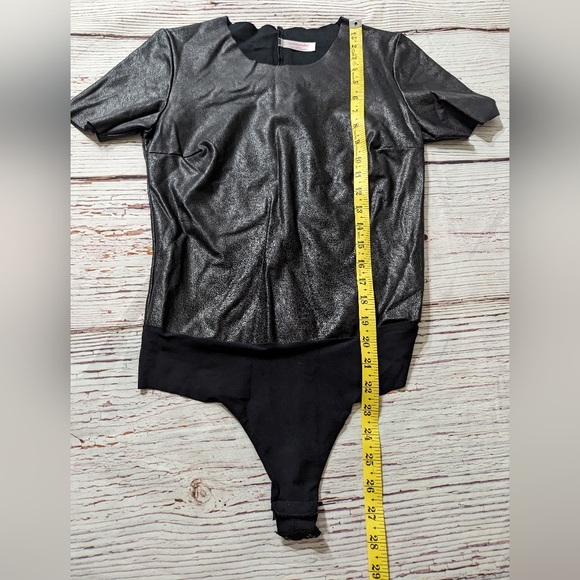 Commando Faux Leather Black T Shirt Bodysuit Medium Great Condition - Picture 9 of 11